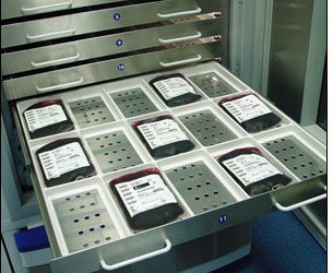 French Blood Institution Seeks Governmental Guidance