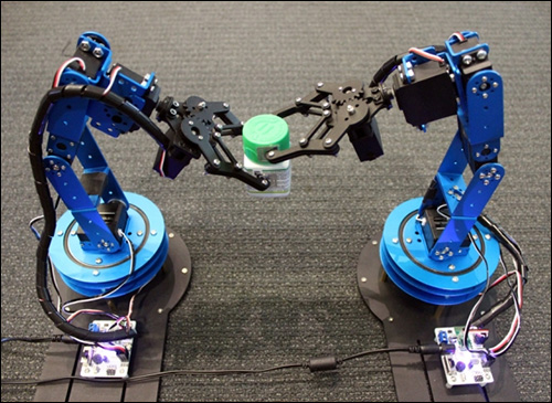 MIT Media Labs Creates Highly Precise UHF RFID for Robotics