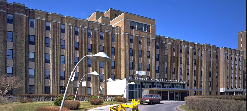 Hospital Meets High Demand for Scrubs With RFID