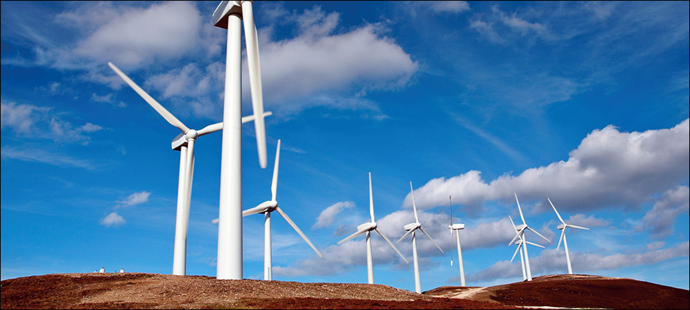 How IoT Tech Detects Wind Turbine Issues and Alerts Owners