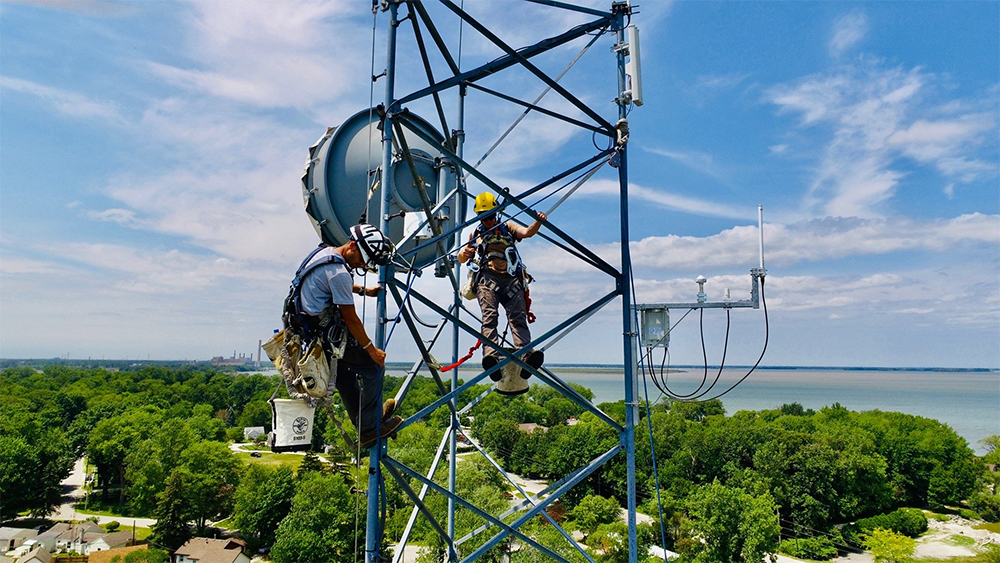 The Cleveland Water Alliance is testing LoRaWAN technology to collect and manage sensor-based data regarding vulnerable waterways in the area surrounding Lake Erie.