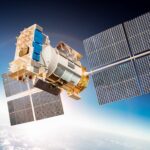 Hubble Network, InPlay Partner Abstract communication network map USA or America as a printed circuit Board. Smart city connected with country. Technology concepts